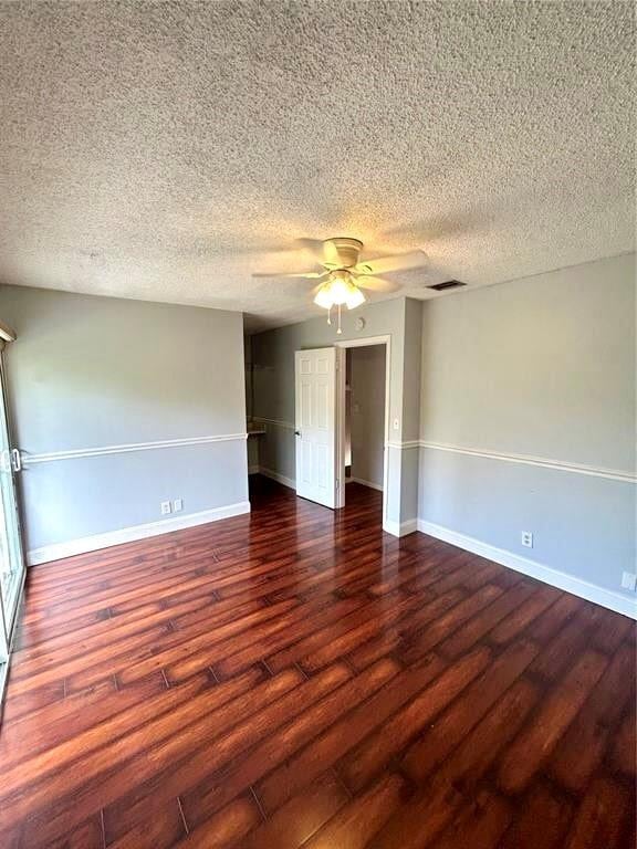 Building Photo - 8131 Lagos De Campo Blvd