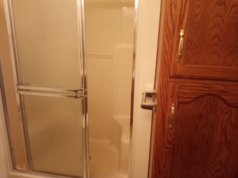 Building Photo - 3181 Westowne Ct