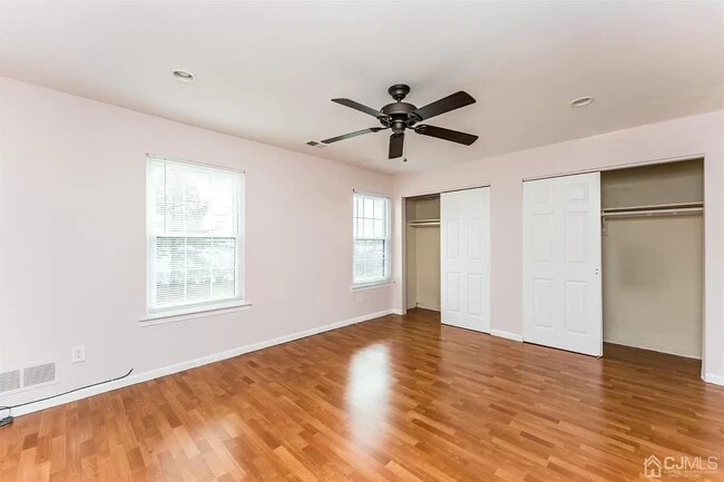 Master Bedroom - 208 Woodbridge Commons Way