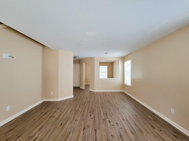 Building Photo - 8106 Arrington Forest Ln