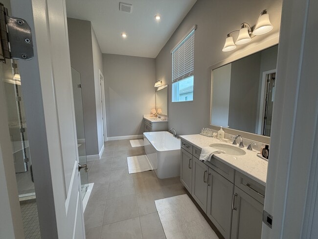 Building Photo - 8346 Puccini Way