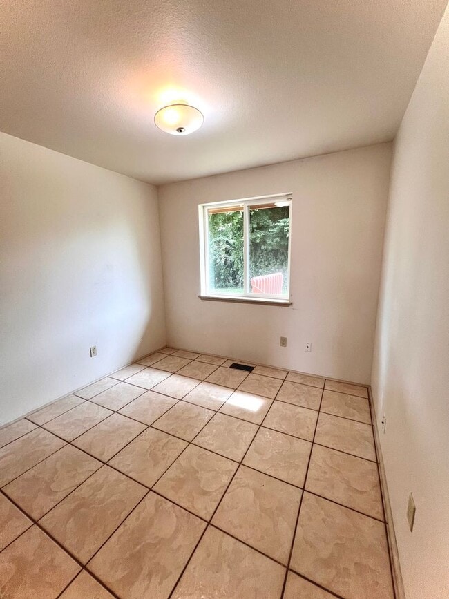 Building Photo - 20968 Travis Ln