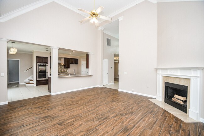 Building Photo - 6223 Presidio Canyon Dr