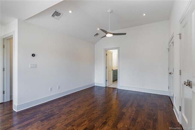 Building Photo - 75 Strickland Rd