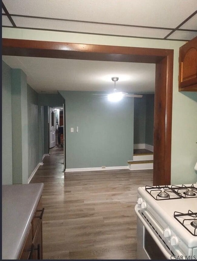 Building Photo - 444 Stone St