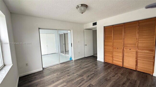 Building Photo - 8560 SW 212th St