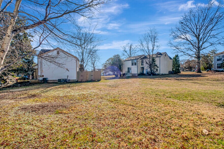 Building Photo - 710 Rachels Trl