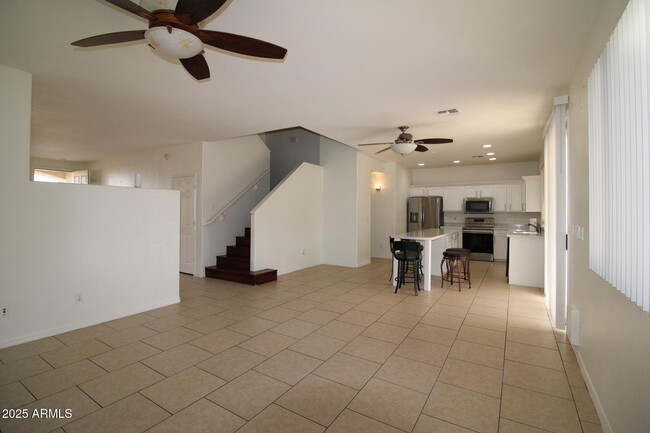 Building Photo - 14334 W Avalon Dr