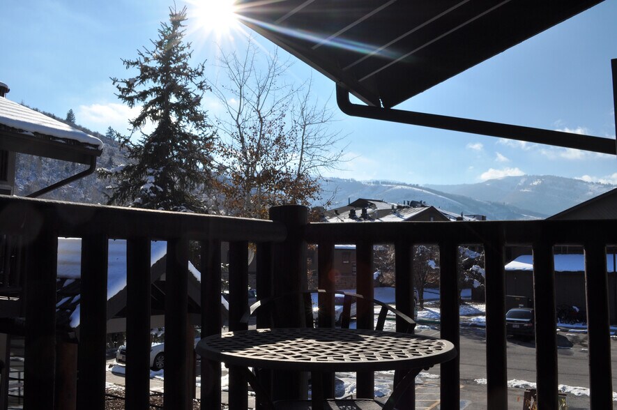 Outdoor balcony - 2175 Sidewinder Dr