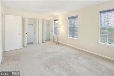 Building Photo - 10241 Green Holly Terrace