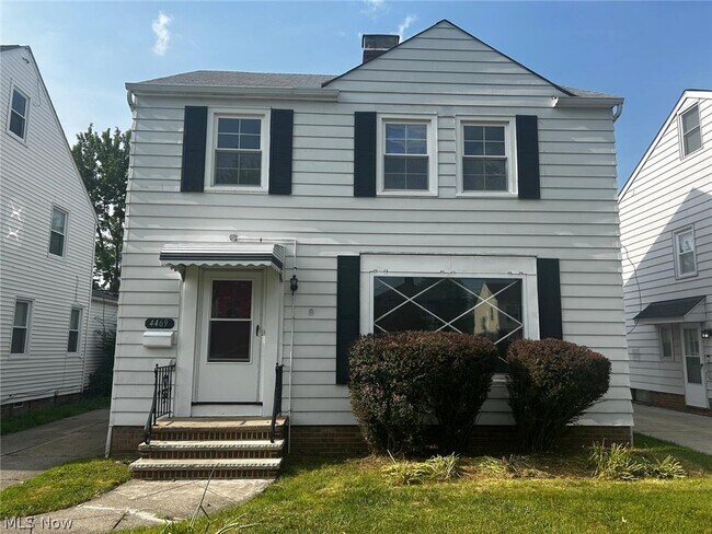 Primary Photo - 4469 Silsby Rd