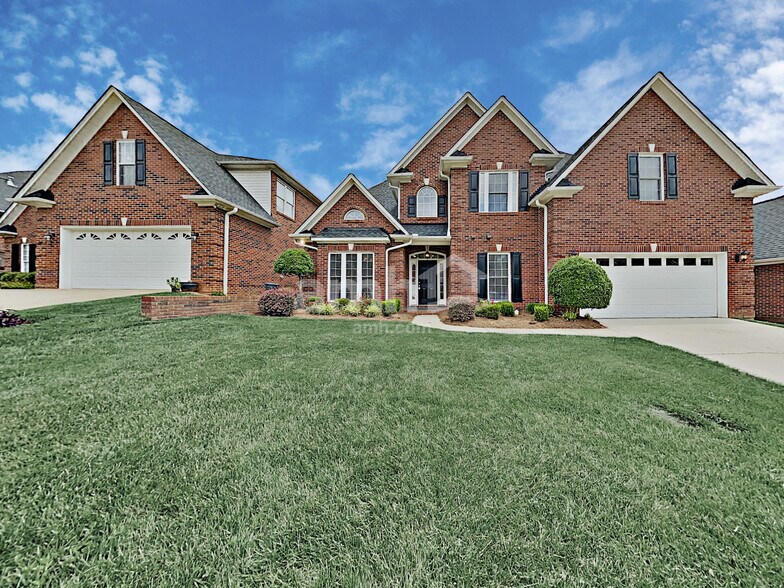 Primary Photo - 2514 Firethorn Ct