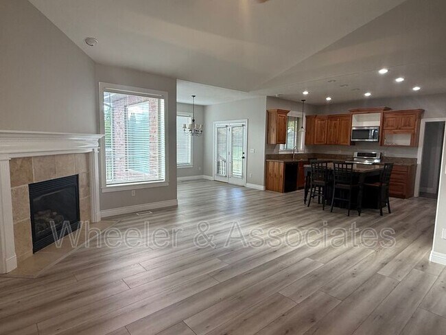 Building Photo - 4109 N 175 W