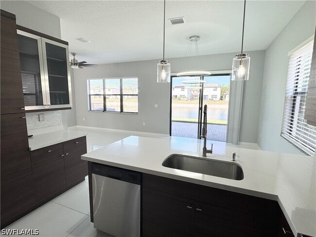 Building Photo - 8984 Madrid Cir
