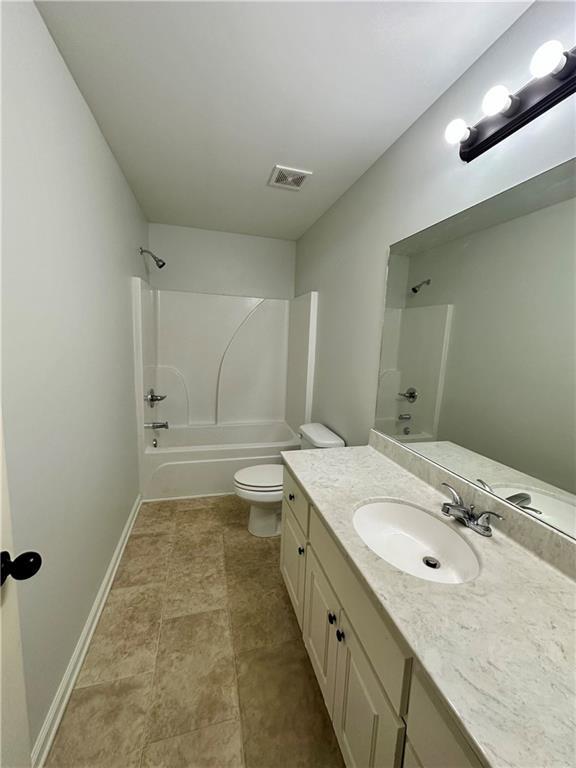 Building Photo - 712 Pinnacle Dr.