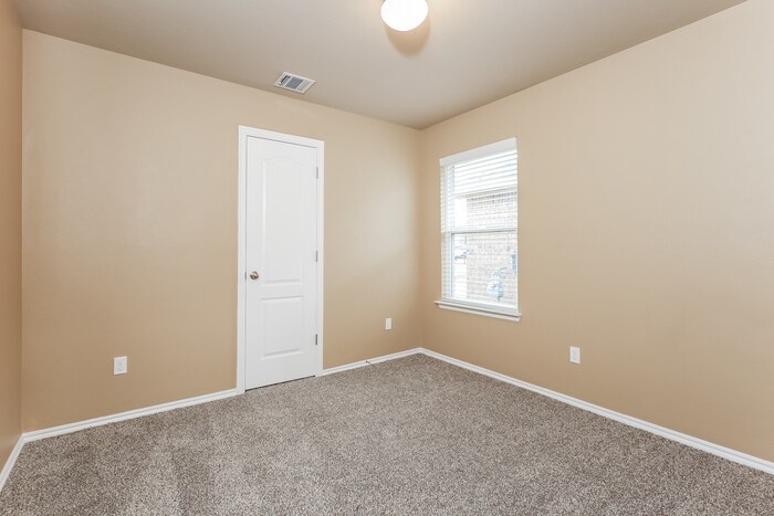 Building Photo - 11813 NW 131st St