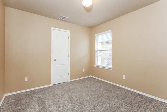 Building Photo - 11813 NW 131st St