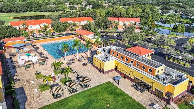 Building Photo - 13941 Clubhouse Dr