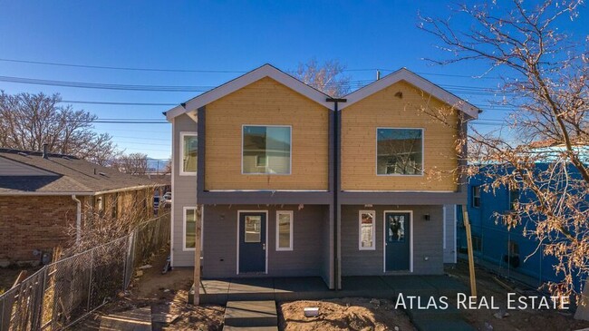 Building Photo - Brand New Home in North Denver