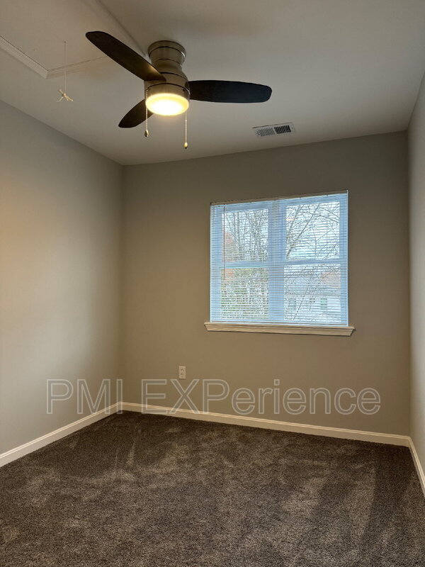 Building Photo - 9806 Ambler Ln