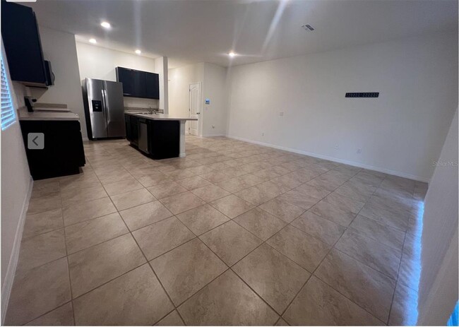 Building Photo - 1296 Yellow Finch Dr