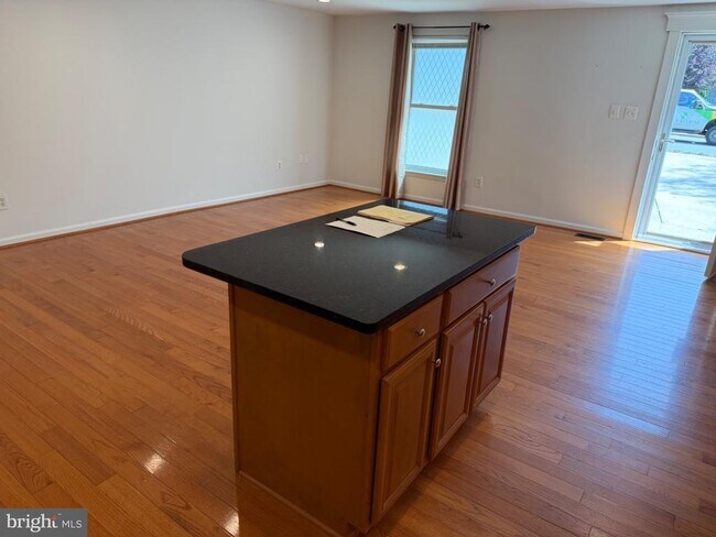 Building Photo - 7606 Fallswood Way
