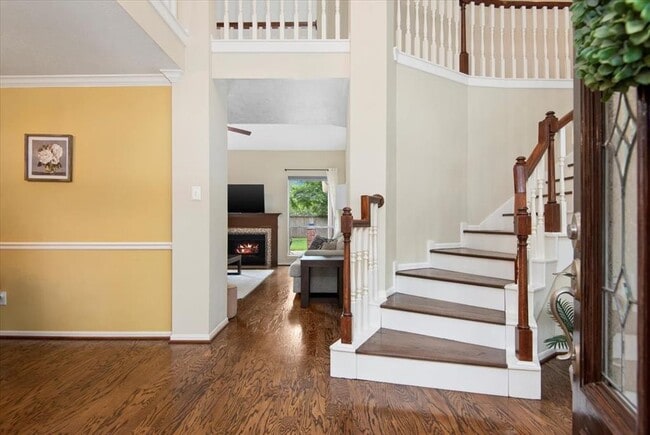 Building Photo - 314 Trailwood Ct