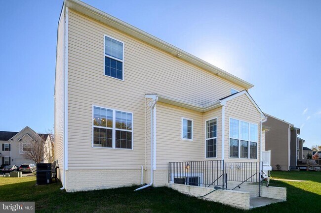 Building Photo - 5979 Cypress Springs Rd