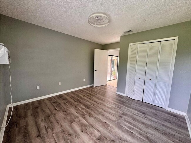 Building Photo - 4125 E Vista Ct
