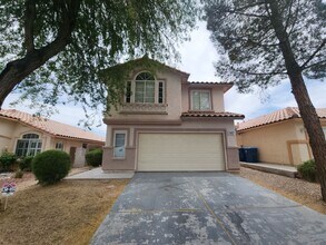 Building Photo - Two story in well established Las Vegas neighborhood