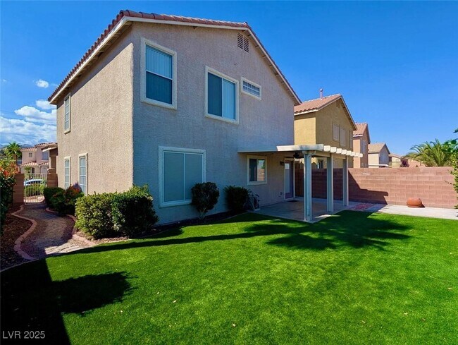 Building Photo - 1232 Swanbrooke Dr