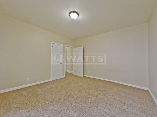 Building Photo - 134 69th Pl N