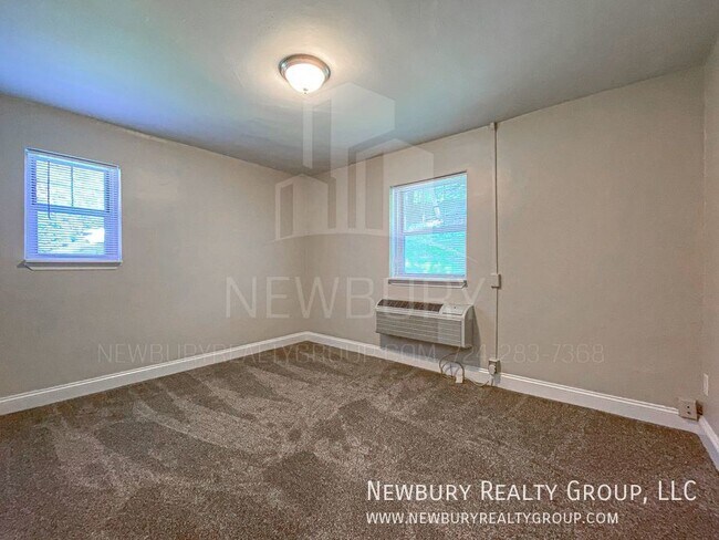 Building Photo - 309 San Juan Dr
