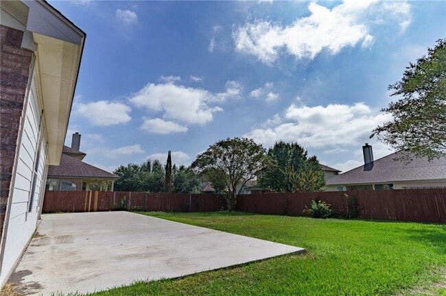 Building Photo - 1411 River Birch Way