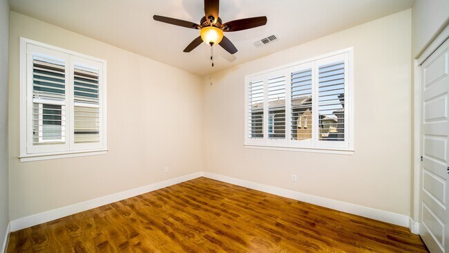 Building Photo - Coming soon - 2Bed/2.5Bath TOWNHOUSE FOR RENT IN MILPITAS - $3,850/mo