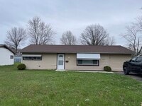 Building Photo - 2457 Bainbridge Ave