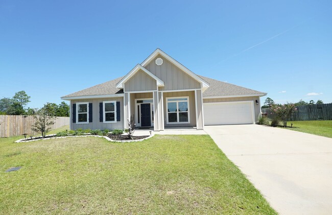 Building Photo - Spacious 5-Bedroom Home in Desirable Crest...