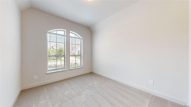 Building Photo - 624 Sand Branch Dr