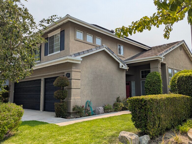 Building Photo - 2300 Rutland Pl