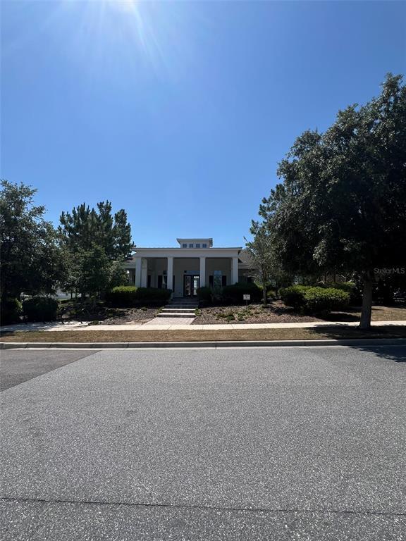 Building Photo - 15465 Honeybell Dr