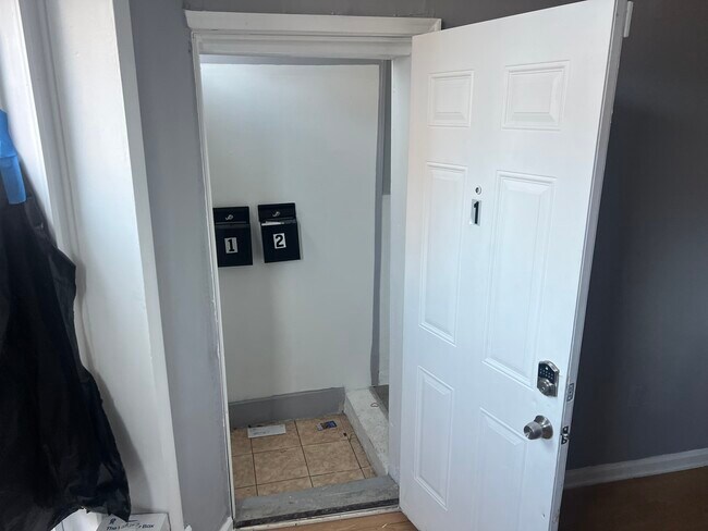 Building Photo - 1306-1 McCulloh St