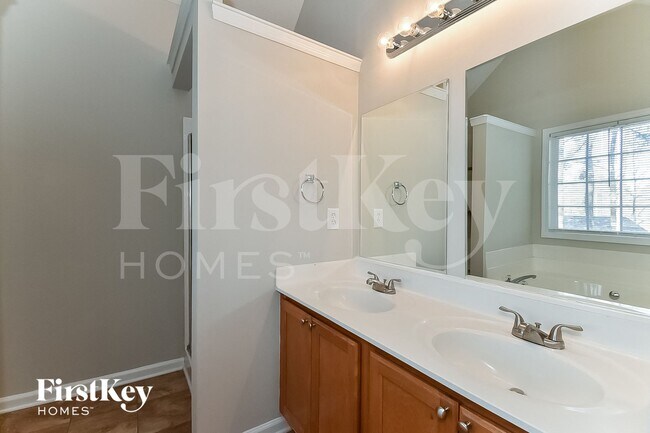 Building Photo - 165 Hibiscus Trail