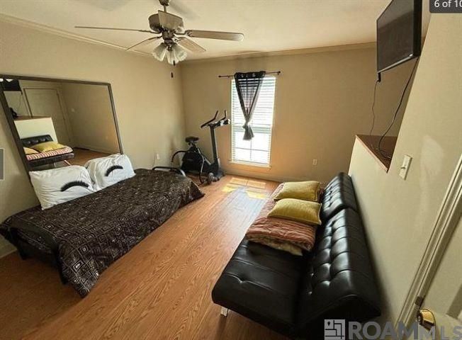 Building Photo - 7300 Burbank Dr