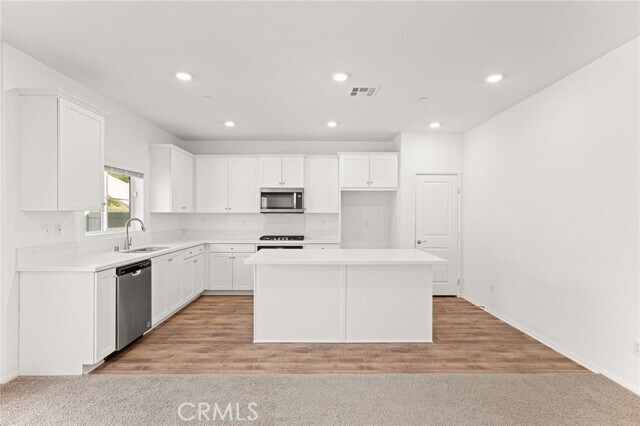 Building Photo - 35286 Sorenstam Dr