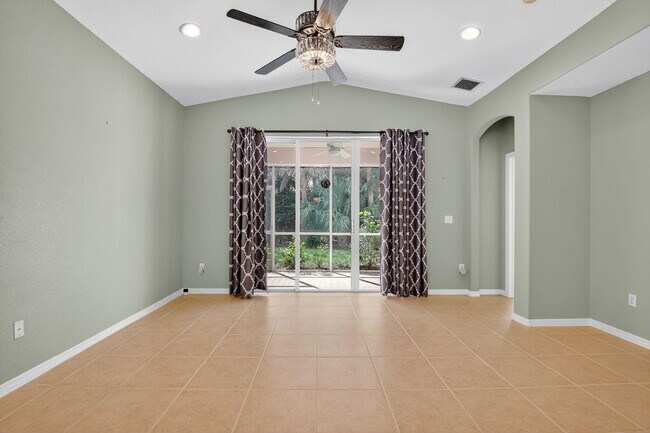 Building Photo - 8403 Siciliano St