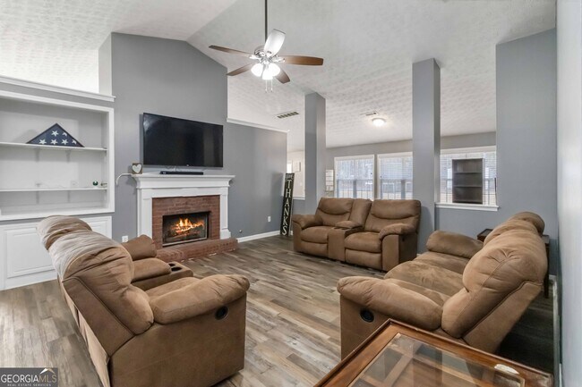 Building Photo - 1108 The by Way