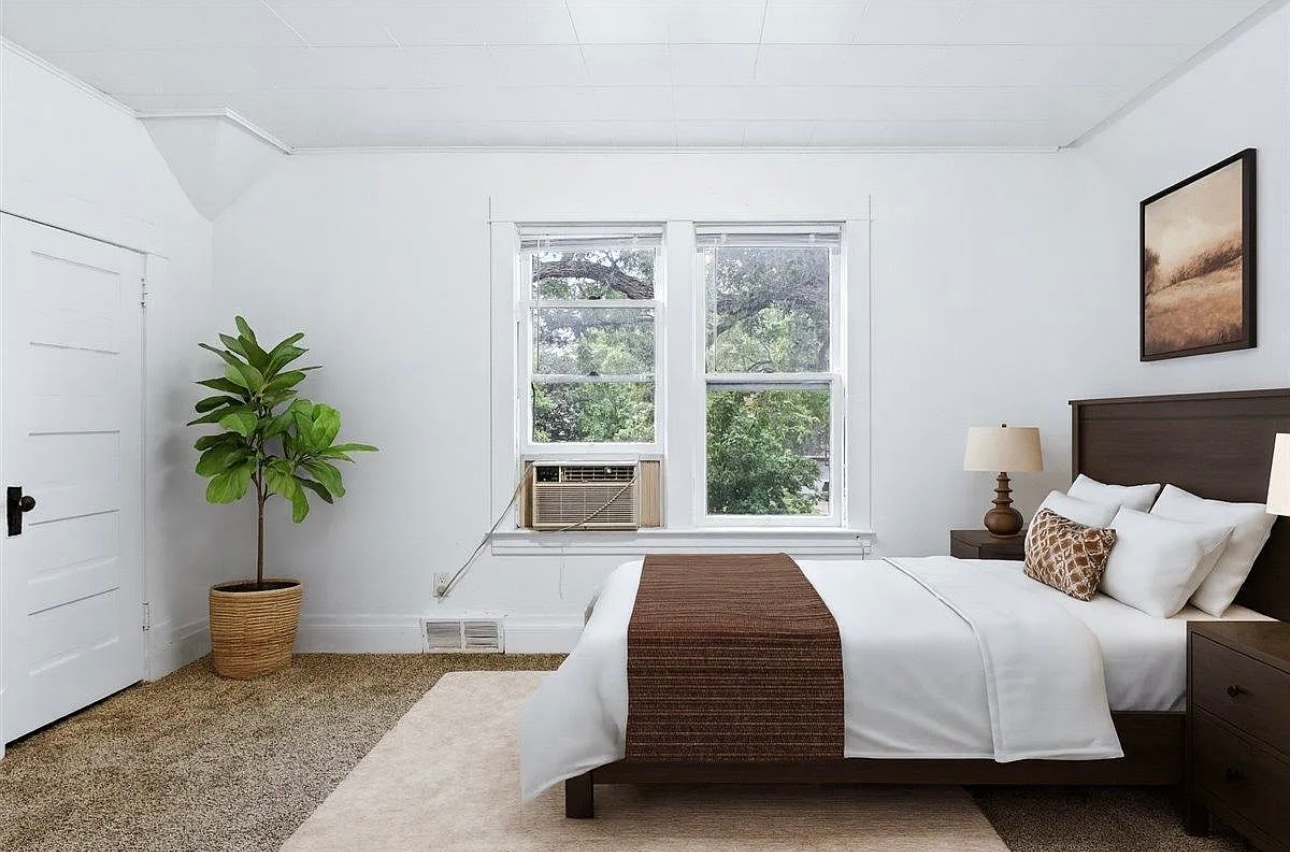 Building Photo - 612 7th Ave S