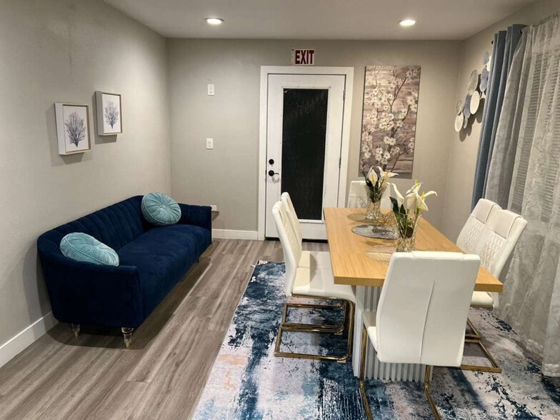 Building Photo - 354 Rexview Dr