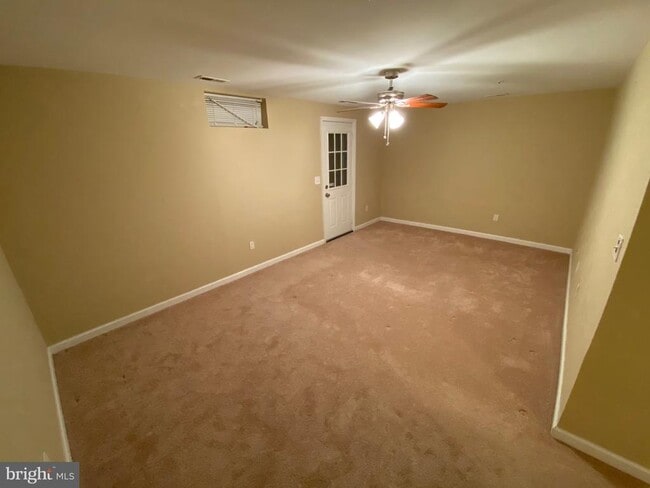 Building Photo - 120 Langdon Farm Cir