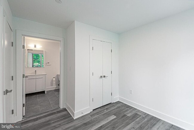 Building Photo - 1524 South St